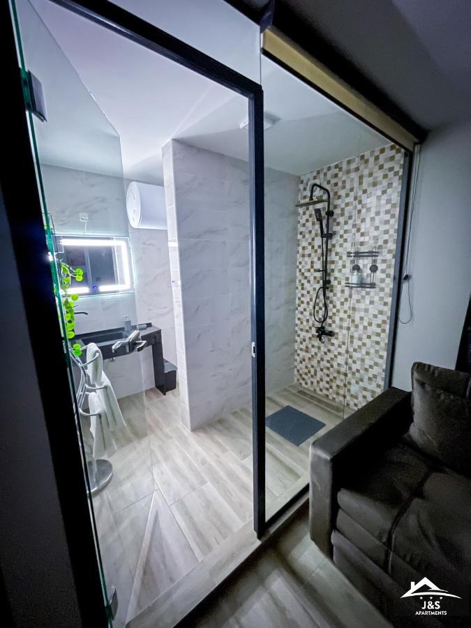 J&S Apartments Nisz Zewnętrze zdjęcie