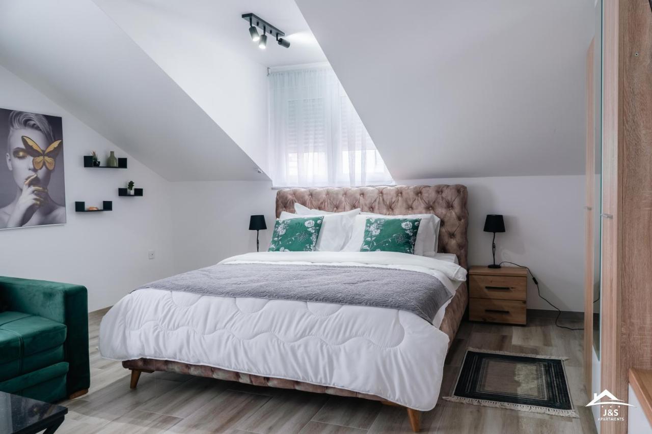 J&S Apartments Nisz Zewnętrze zdjęcie